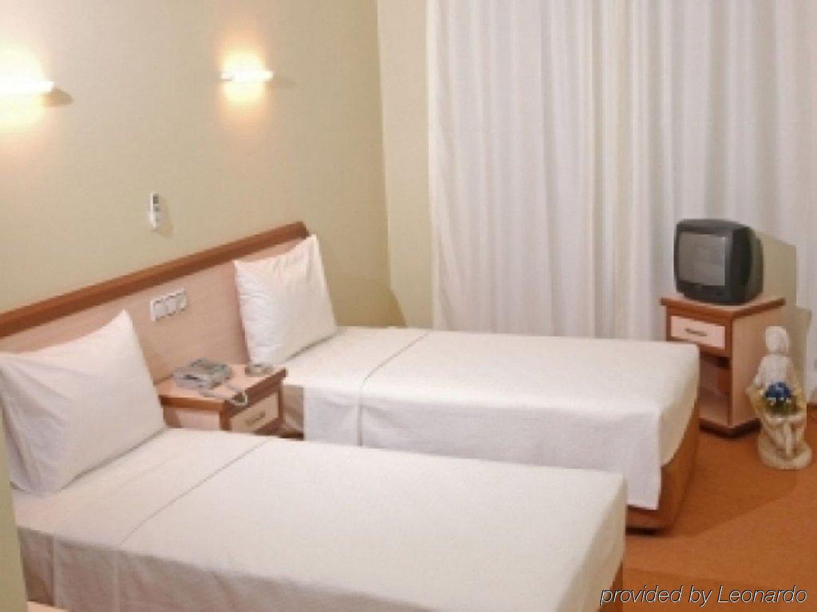 Sirin Villa Çeşme Habitación foto